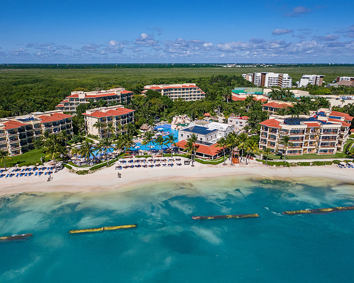 El Cid Riviera Maya resort beach and turquoise Caribbean water